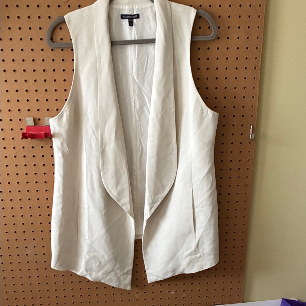 Eileen Fisher Cream Sleeveless Vest
